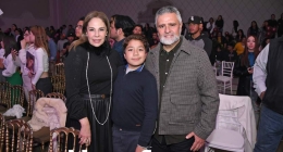 Teen-Universal-Ags_8292