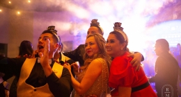 FABIOLA VALDOS CUMPEAÑOS 50-380