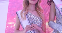 Teen-Universal-Ags_8284