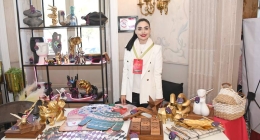 Bazar-Lady-Multitask_0055