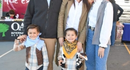 Bazar-Navideño-Colegio-Cumbres_4064