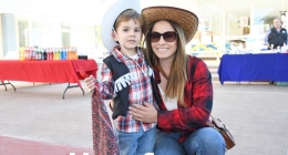 Bazar-Navideño-Colegio-Cumbres_4074