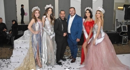 Teen-Universal-Ags_8502