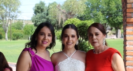 19 BETY, ROSY Y ROSA MARTHA