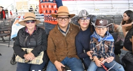 Bazar-Navideño-Colegio-Cumbres_4138