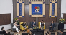 Marketing-&-Data-Strategy--UP_7504