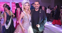 Teen-Universal-Ags_8442