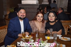 BYN_8869